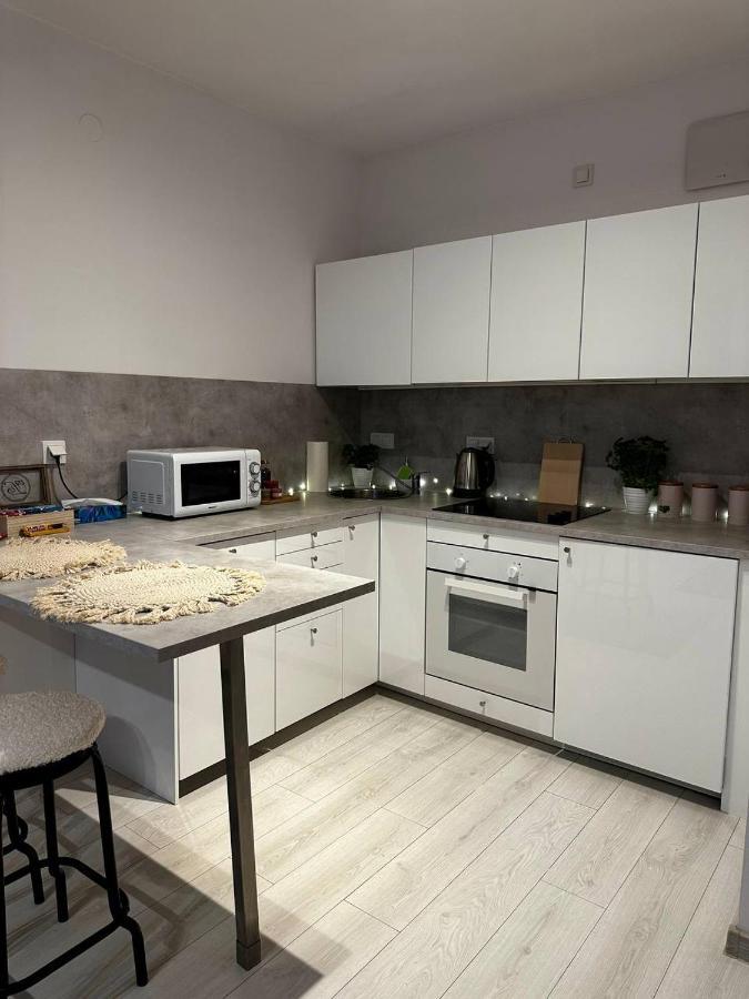 Centrum, Miejsce Parkingowe W Cenie Apartament *